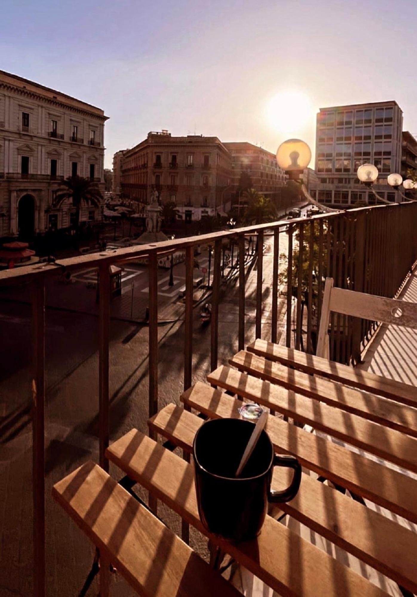 B&B Stesicoro Inhabit - Guesthouse City Center Κατάνια Εξωτερικό φωτογραφία