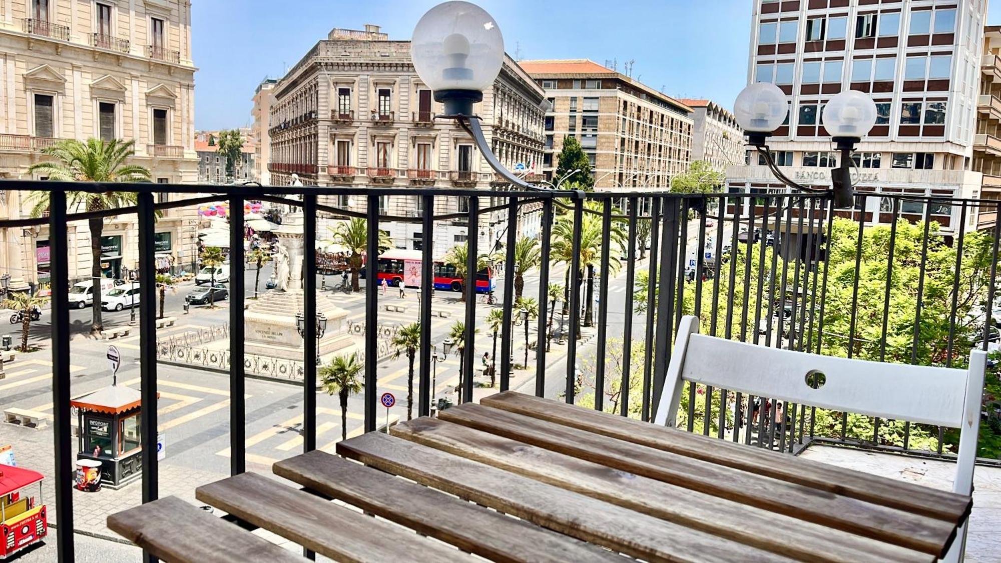 B&B Stesicoro Inhabit - Guesthouse City Center Κατάνια Εξωτερικό φωτογραφία