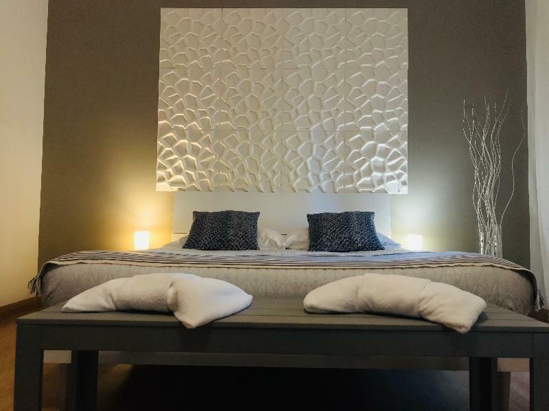 B&B Stesicoro Inhabit - Guesthouse City Center Κατάνια Εξωτερικό φωτογραφία