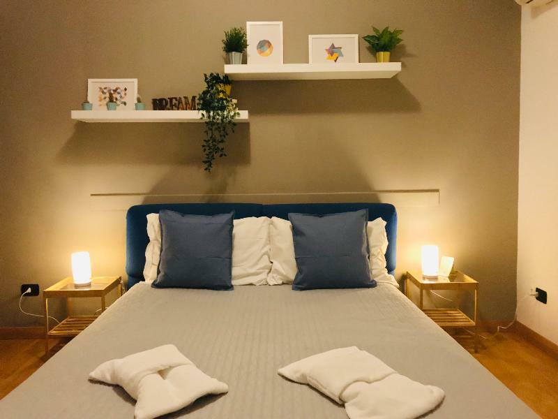 B&B Stesicoro Inhabit - Guesthouse City Center Κατάνια Εξωτερικό φωτογραφία